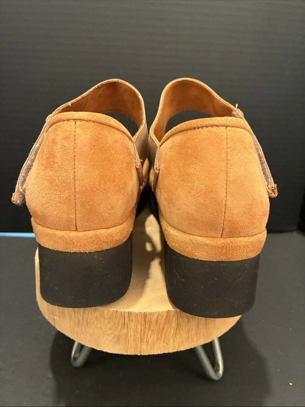 L'Amour Des Pieds Amadour platform sandal in tan suede.  Open Toe/Mary Jane